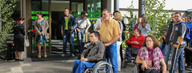 Profesionālā rehabilitācija - iespēja cilvēkiem ar invaliditāti veiksmīgi iekļauties darba tirgū 